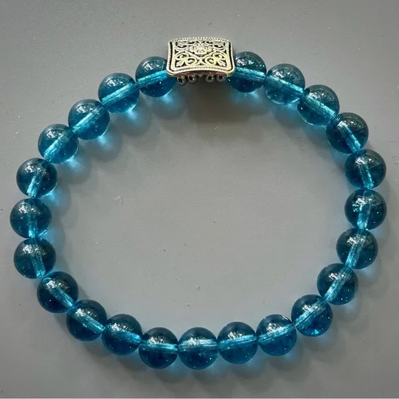 Dark Blue Crystal Handcrafted Beaded Bracelet with Silver Accent - Picture 3 of 7